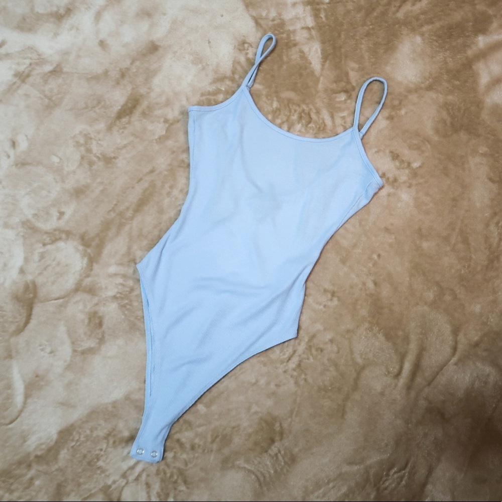 Forever 21 light baby blue ribbed bodysuit cami S